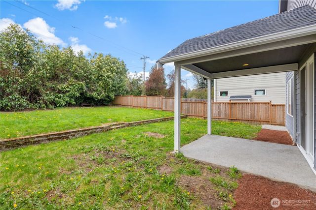 2906 S 135th Street, Tukwila, WA 98168