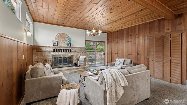 26822 148th Avenue SE, Kent, WA 98042