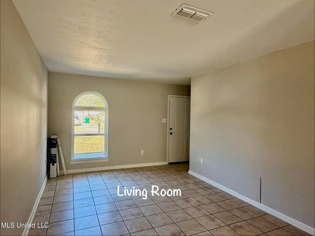 2413 Northbrook Drive, Gautier, MS 39553