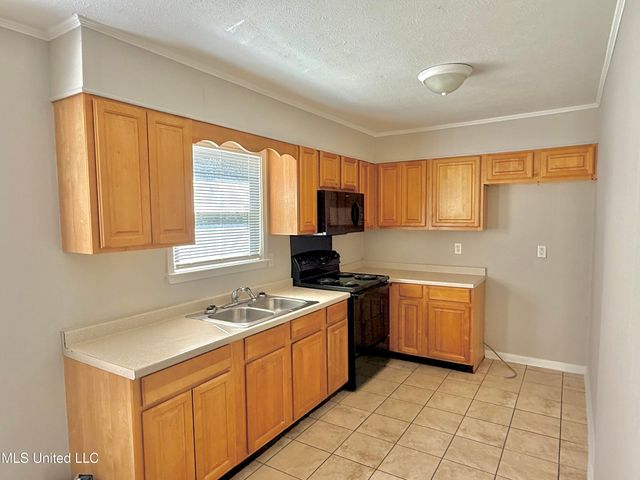 2413 Northbrook Drive, Gautier, MS 39553