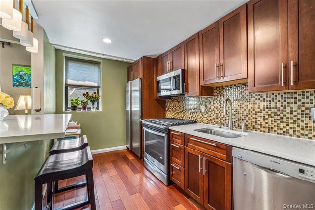 604 Tompkins Avenue A2, Mamaroneck, NY 10543