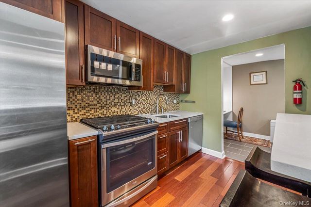 604 Tompkins Avenue A2, Mamaroneck, NY 10543