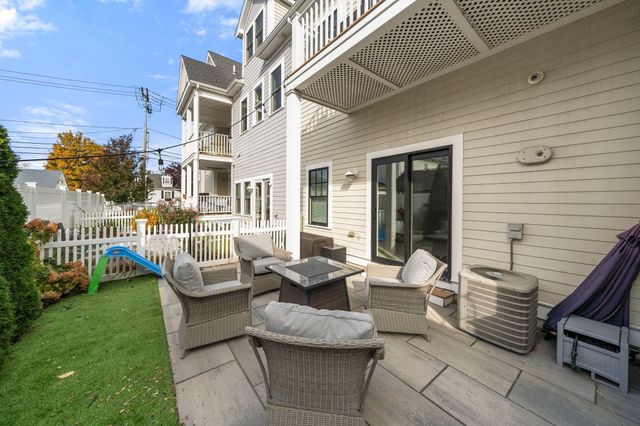 30 Park St 3, Boston, MA 02122