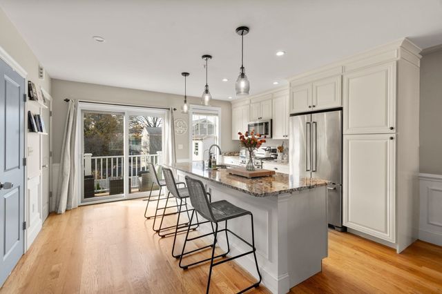 30 Park St 3, Boston, MA 02122