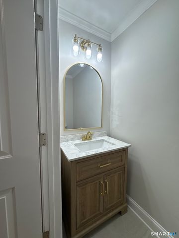 37 Brainerd Road, Branford, CT 06405