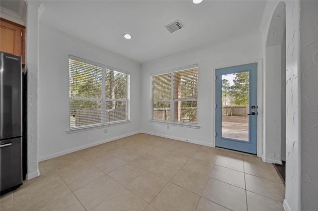 78 W Shale Creek Circle, The Woodlands, TX 77382