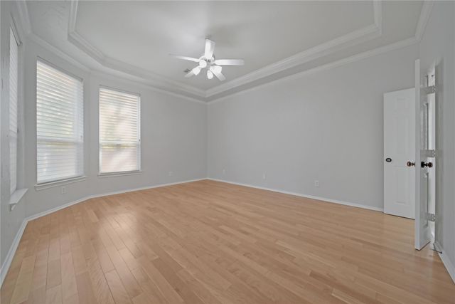 78 W Shale Creek Circle, The Woodlands, TX 77382