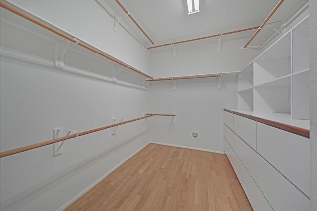 78 W Shale Creek Circle, The Woodlands, TX 77382