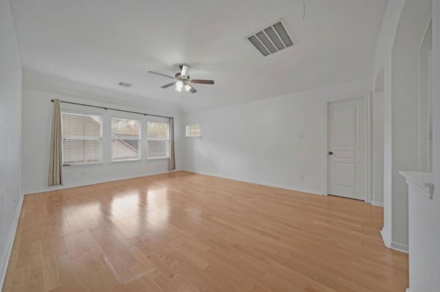 78 W Shale Creek Circle, The Woodlands, TX 77382