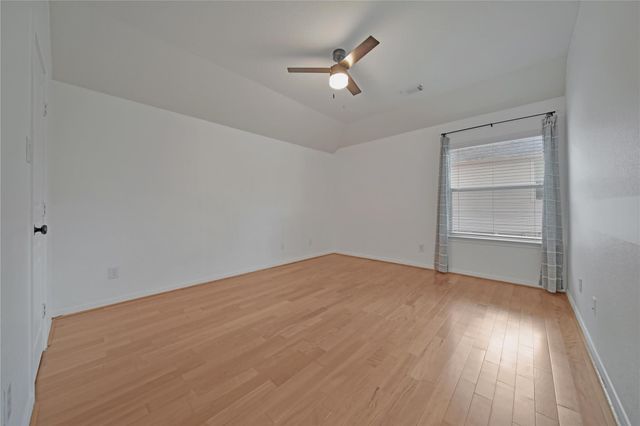 78 W Shale Creek Circle, The Woodlands, TX 77382