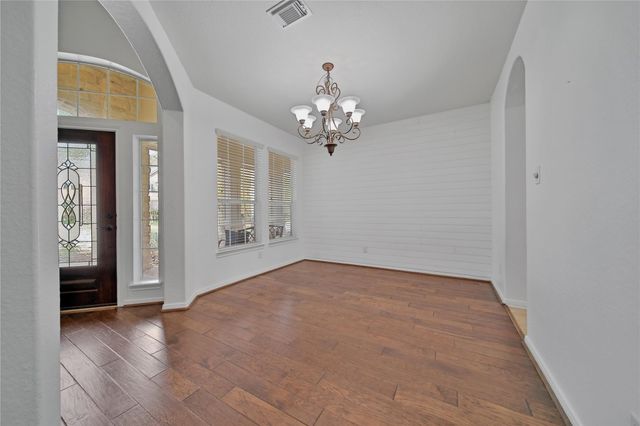 78 W Shale Creek Circle, The Woodlands, TX 77382