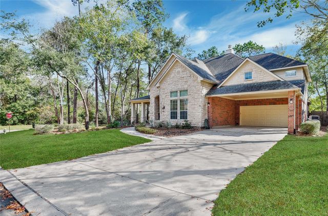 78 W Shale Creek Circle, The Woodlands, TX 77382