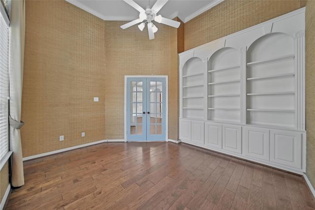 78 W Shale Creek Circle, The Woodlands, TX 77382