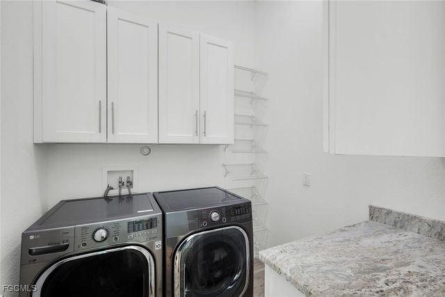 1000 NW 37th PL, Cape Coral, FL 33993