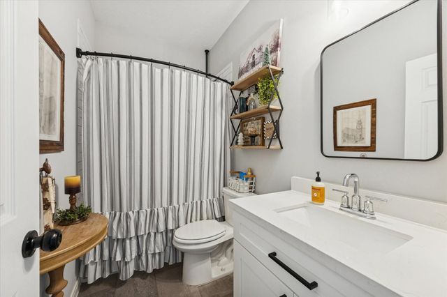 26550 Armadillo Drive, Hempstead, TX 77445