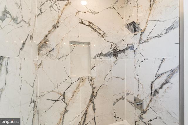 3019 MCELDERRY ST, Baltimore, MD 21205