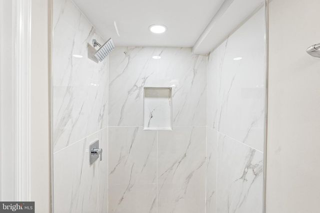 3019 MCELDERRY ST, Baltimore, MD 21205