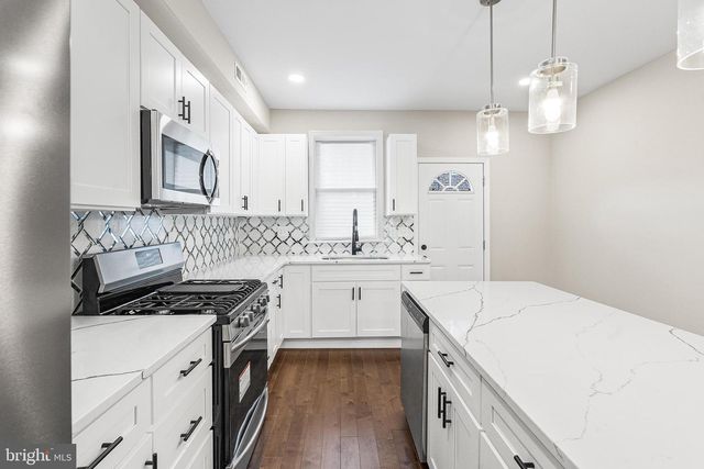 3019 MCELDERRY ST, Baltimore, MD 21205