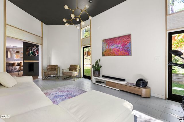 5208 Saddle Court, Raleigh, NC 27609