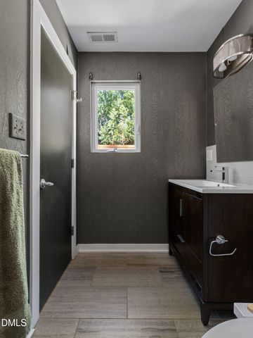 5208 Saddle Court, Raleigh, NC 27609