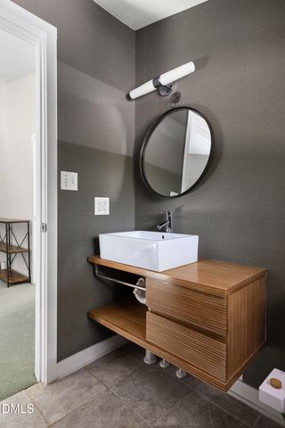 5208 Saddle Court, Raleigh, NC 27609