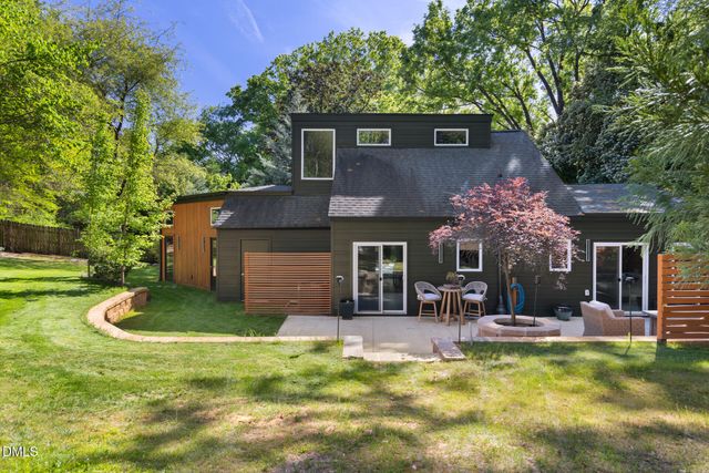 5208 Saddle Court, Raleigh, NC 27609