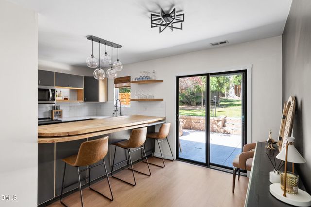 5208 Saddle Court, Raleigh, NC 27609