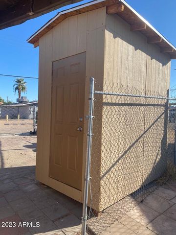 1321 N 48th Place 2, Phoenix, AZ 85008