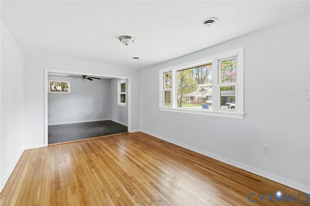 12732 Richmond St, Chester, VA 23831