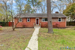 12732 Richmond St, Chester, VA 23831