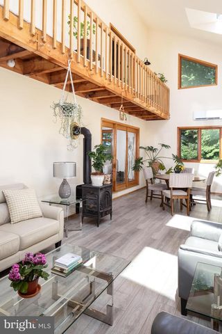 4105 EDGES MILL RD, Downingtown, PA 19335