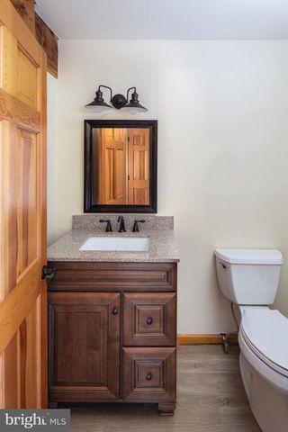 4105 EDGES MILL RD, Downingtown, PA 19335