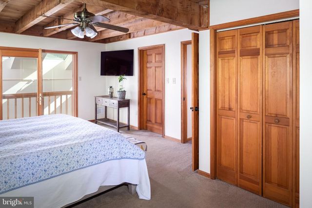 4105 EDGES MILL RD, Downingtown, PA 19335
