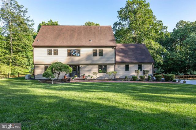 4105 EDGES MILL RD, Downingtown, PA 19335