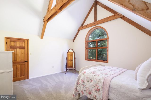 4105 EDGES MILL RD, Downingtown, PA 19335
