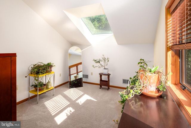 4105 EDGES MILL RD, Downingtown, PA 19335