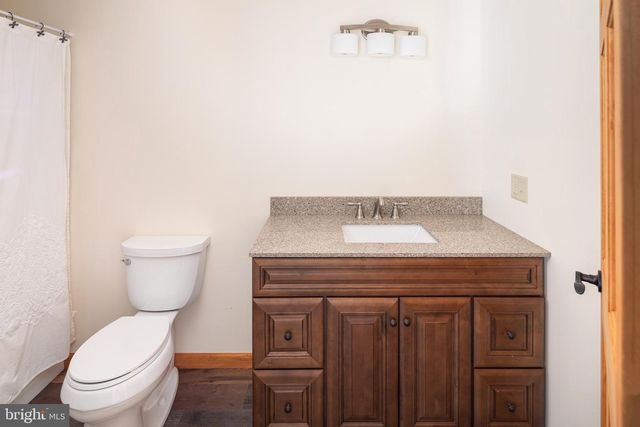 4105 EDGES MILL RD, Downingtown, PA 19335