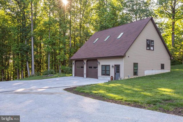 4105 EDGES MILL RD, Downingtown, PA 19335