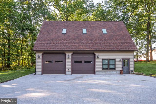 4105 EDGES MILL RD, Downingtown, PA 19335