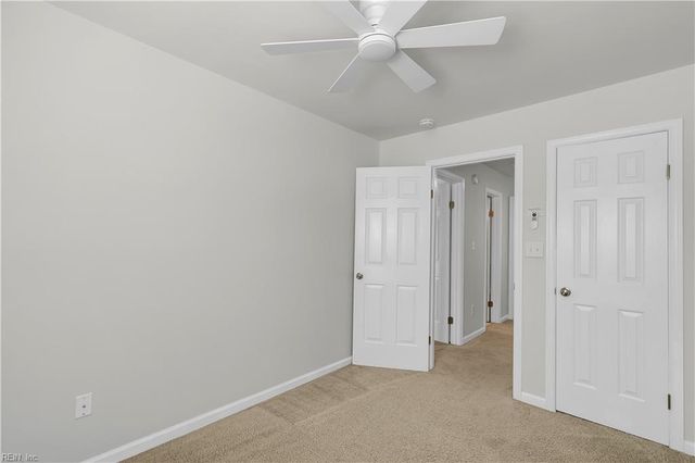 106 Heather Way Apt D, Yorktown, VA 23693