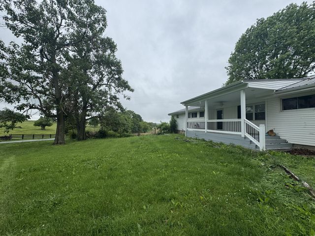 1050 Shanklin Road, Mays Lick, KY 41055