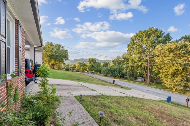 132 Hillwood Dr, Carthage, TN 37030