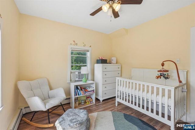 2 Howard Street, Pompton Lakes, NJ 07442