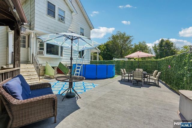 2 Howard Street, Pompton Lakes, NJ 07442