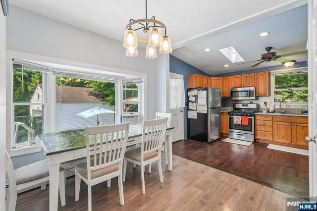 2 Howard Street, Pompton Lakes, NJ 07442