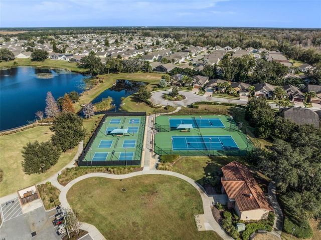 725 HIGH VISTA DRIVE, Davenport, FL 33837