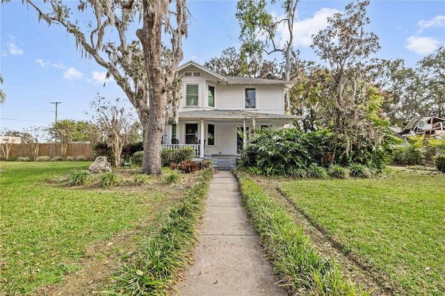 14440 12TH STREET, Dade City, FL 33523