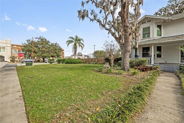 14440 12TH STREET, Dade City, FL 33523