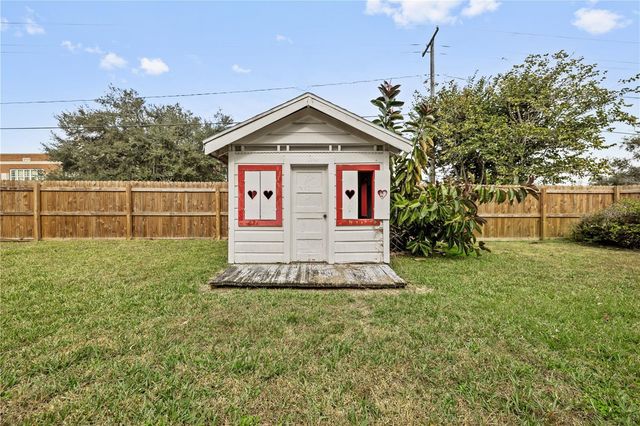 14440 12TH STREET, Dade City, FL 33523