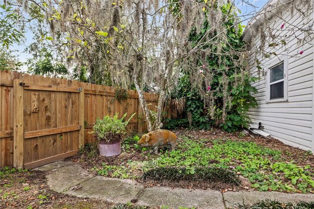 14440 12TH STREET, Dade City, FL 33523